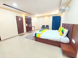 Hotel Kashi Grand Varanasi