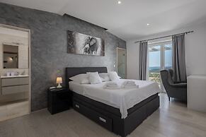 Seaview Villa Luka With Pool