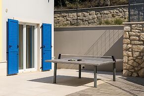 Seaview Villa Luka With Pool