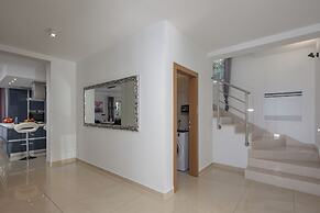 Seaview Villa Luka With Pool