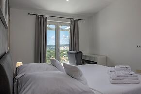 Seaview Villa Luka With Pool