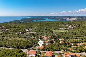 Seaview Villa Luka With Pool