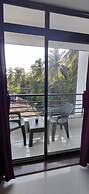 Wave Morjim Hotel
