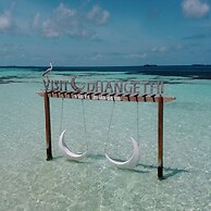 Seaside Dhangethi Inn