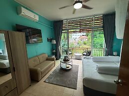 Alura Guesthouse
