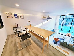 Pool Access Massive Townhouse