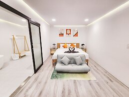 Pool Access Massive Townhouse