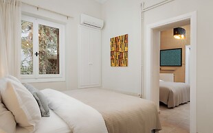 Elaia House Glyfada