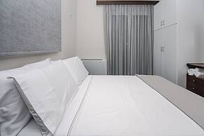 Terra Hélios Suites & Studios