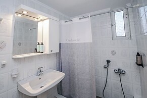 Terra Hélios Suites & Studios