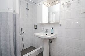 Terra Hélios Suites & Studios