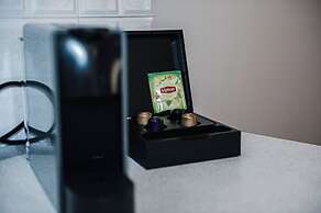 Terra Hélios Suites & Studios