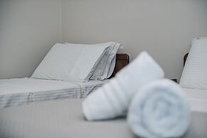 Terra Hélios Suites & Studios