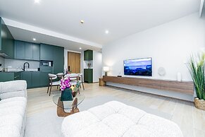 2BR Beachside 200 m to BangTao beach