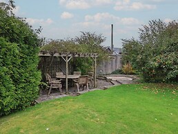 The Old Manor House