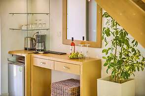 Alia suites and spa