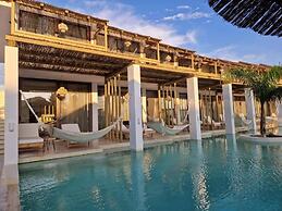 Alia suites and spa