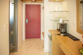 Alia suites and spa
