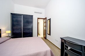 Seabreeze House