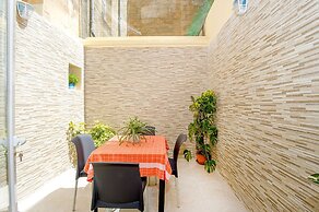 Seabreeze House