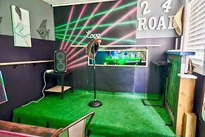 Pine Tree Trail Lodge