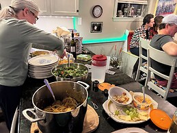 Pine Tree Trail Lodge