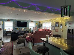 Pine Tree Trail Lodge