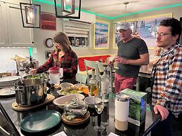 Pine Tree Trail Lodge