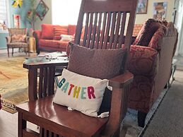 Pine Tree Trail Lodge