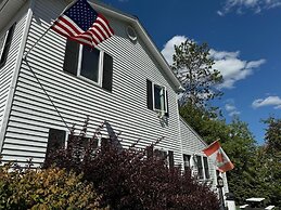 Pine Tree Trail Lodge