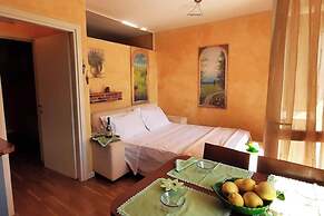 Holiday House Sole View & Shared Pool