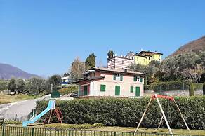 Holiday House Sole View & Shared Pool