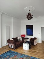 Lavish Collections
