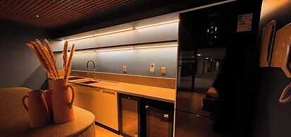 Setai Aquamaris - by Setai Apartaments