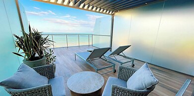 Setai Aquamaris - by Setai Apartaments