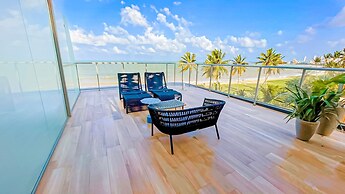 Setai Aquamaris - by Setai Apartaments