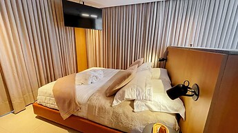 Setai Aquamaris - by Setai Apartaments