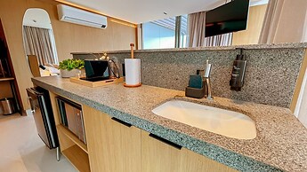 Setai Aquamaris - by Setai Apartaments