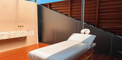 Setai Aquamaris - by Setai Apartaments