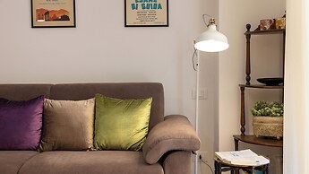 Annietta Apartment