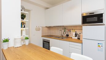 Annietta Apartment