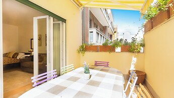 Annietta Apartment