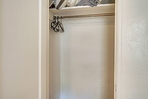 Serene Studio in SF Suburbs: Quiet + Cat Friendly!