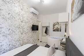 Germanico Apartment