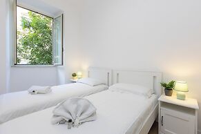 Faleria Apartment