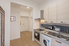 Faleria Apartment