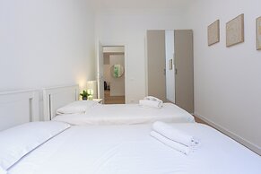 Faleria Apartment