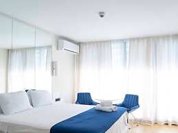 Holiday in orbi city