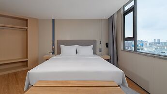 Holiday Inn Express Kunming Railway Station by IHG