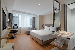 Holiday Inn Express Kunming Railway Station by IHG
